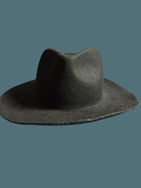 GIGI PIP 100% Australian Wool Hobo 3\